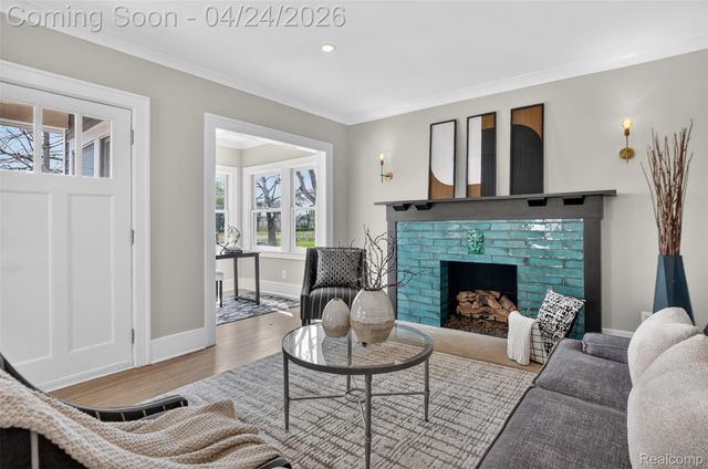 1236 Edgewood Road, Birmingham, MI 48009