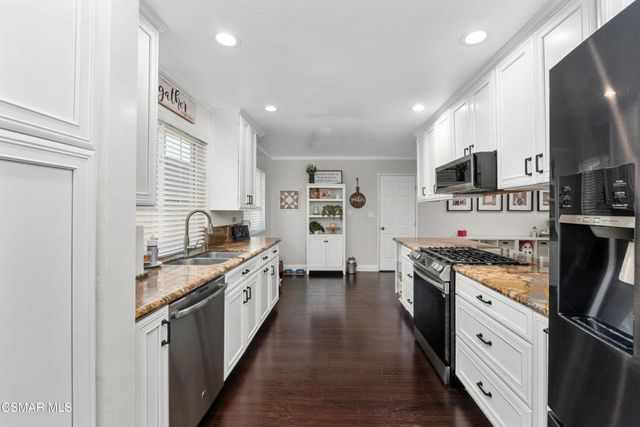 1607 Edmund Street, Simi Valley, CA 93065