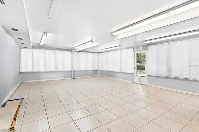 32347 COUNTY ROAD 473, Leesburg, FL 34788