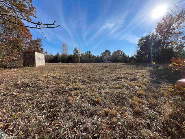 50 Eagle Ridge Dr., Greers Ferry, AR 72067