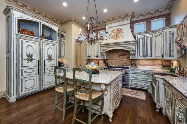 79 Sologne Cir Circle, Little Rock, AR 72223