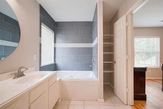 18147 Brightwood Park Lane, Richmond, TX 77407