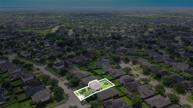 18147 Brightwood Park Lane, Richmond, TX 77407