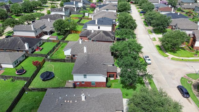 18147 Brightwood Park Lane, Richmond, TX 77407