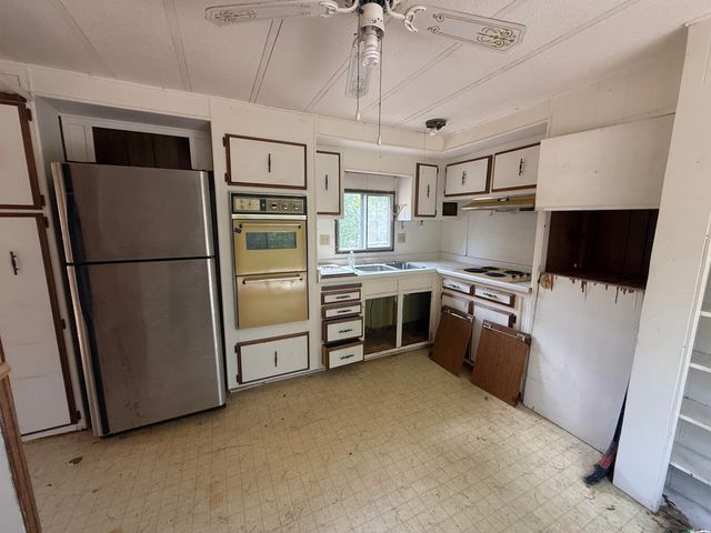 115 Country Life Terrace, Midway, AR 72651