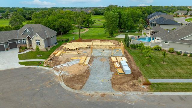 1012 E Summerchase, Derby, KS 67037