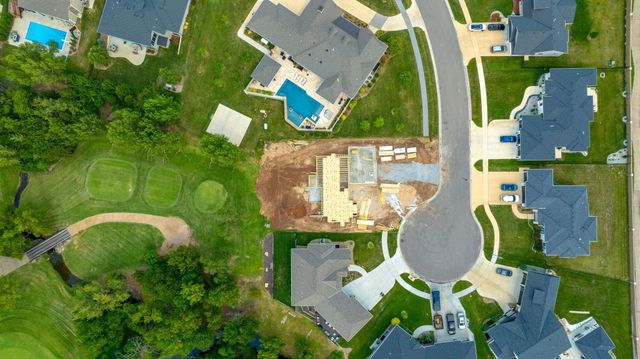 1012 E Summerchase, Derby, KS 67037