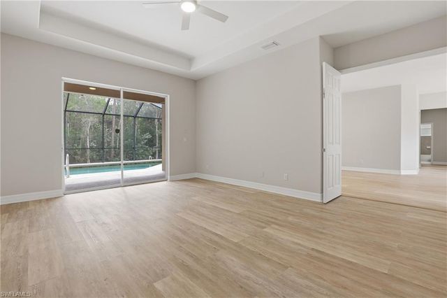 2480 52nd AVE NE, Naples, FL 34120