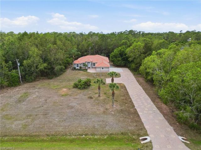 2480 52nd AVE NE, Naples, FL 34120