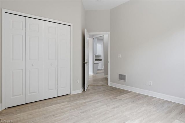 2480 52nd AVE NE, Naples, FL 34120