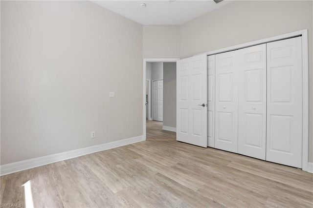 2480 52nd AVE NE, Naples, FL 34120