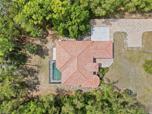 2480 52nd AVE NE, Naples, FL 34120