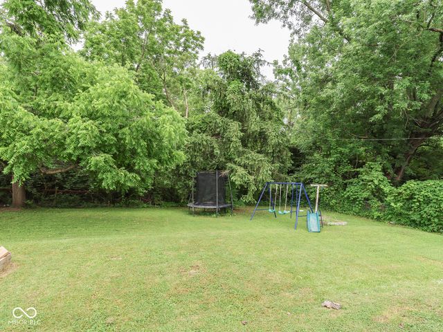 521 S 4th Avenue, Beech Grove, IN 46107