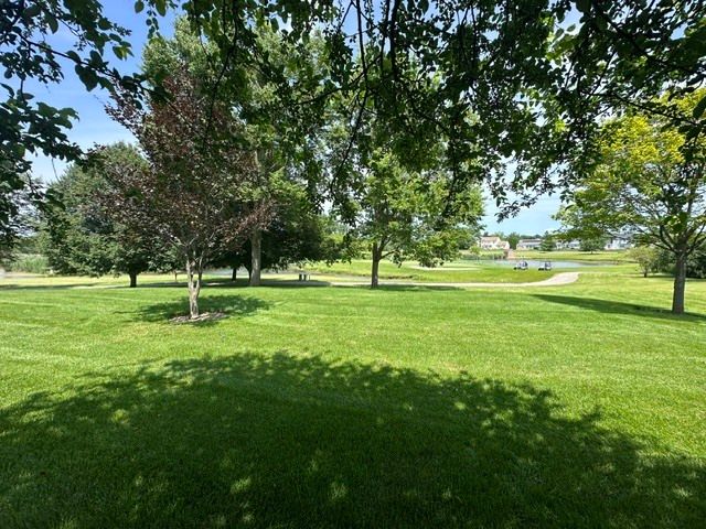 21 TRUMAN Court A, Streamwood, IL 60107