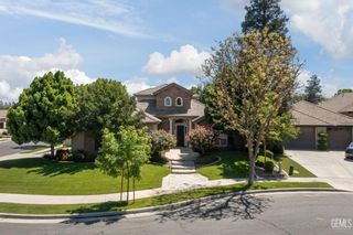 2902 Ragland Court, Bakersfield, CA 93311