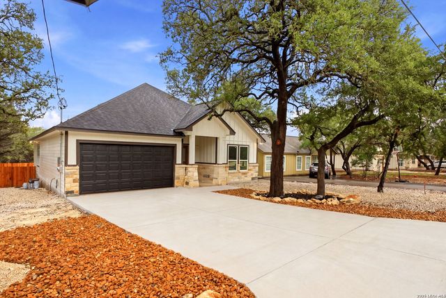 1194 Bob White, Spring Branch, TX 78070