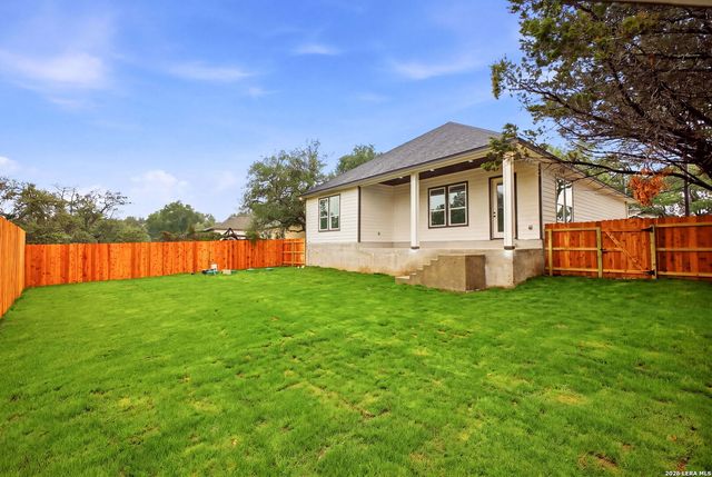 1194 Bob White, Spring Branch, TX 78070