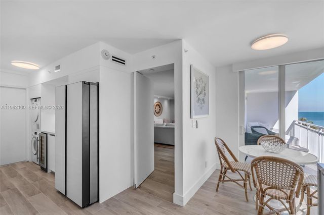 609 Ocean Dr 4G, Key Biscayne, FL 33149