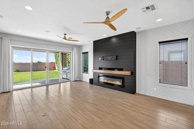 3532 E PENEDES Drive, Gilbert, AZ 85298