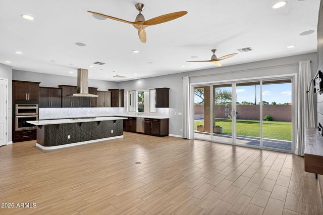 3532 E PENEDES Drive, Gilbert, AZ 85298