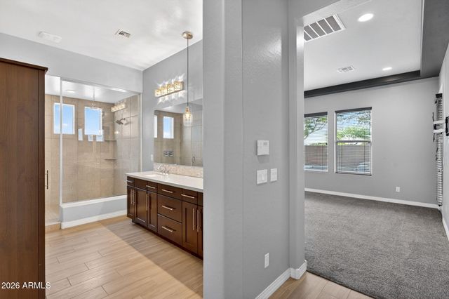 3532 E PENEDES Drive, Gilbert, AZ 85298