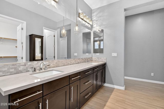 3532 E PENEDES Drive, Gilbert, AZ 85298