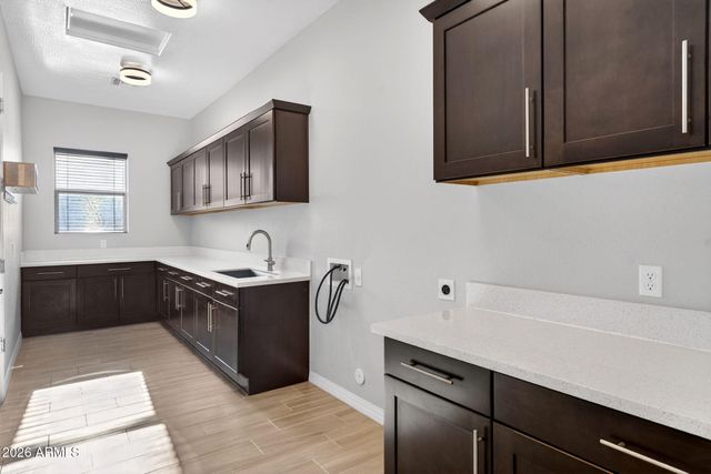 3532 E PENEDES Drive, Gilbert, AZ 85298