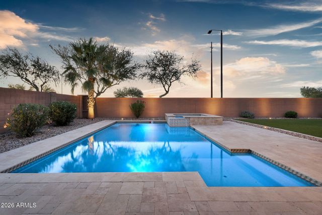 3532 E PENEDES Drive, Gilbert, AZ 85298