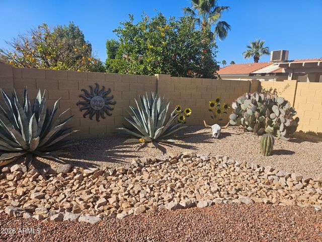 25426 S SPRING CREEK Road, Sun Lakes, AZ 85248