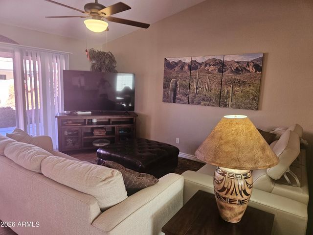 25426 S SPRING CREEK Road, Sun Lakes, AZ 85248