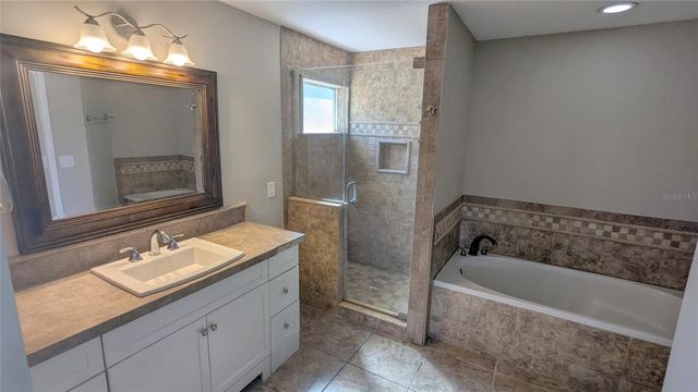 433 EASTBRIDGE DRIVE, Oviedo, FL 32765