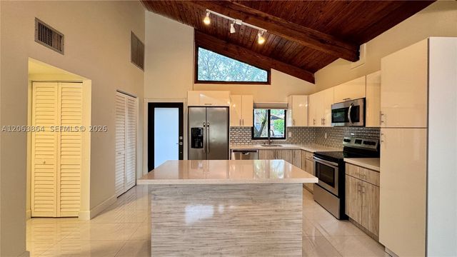 11344 SW 112th Cir Ln S, Miami, FL 33176