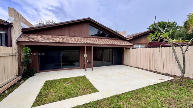 11344 SW 112th Cir Ln S, Miami, FL 33176