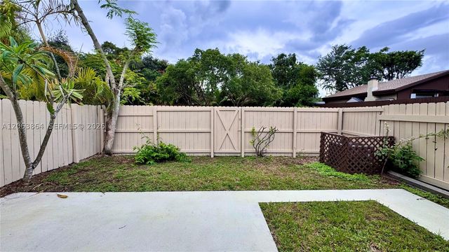 11344 SW 112th Cir Ln S, Miami, FL 33176