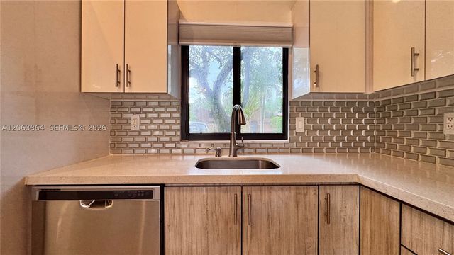 11344 SW 112th Cir Ln S, Miami, FL 33176