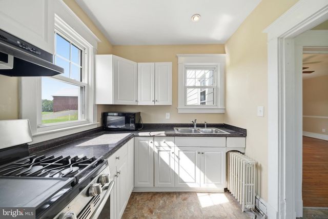 22422 WHITES FERRY RD, Dickerson, MD 20842