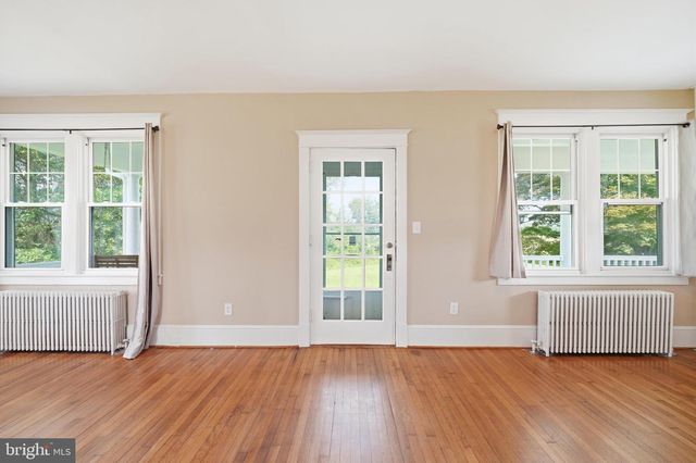 22422 WHITES FERRY RD, Dickerson, MD 20842