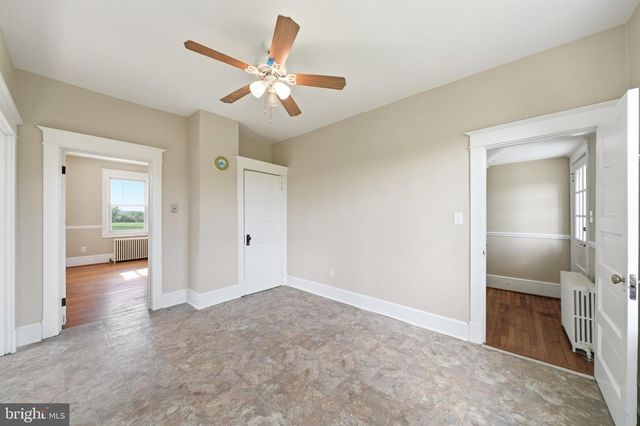 22422 WHITES FERRY RD, Dickerson, MD 20842