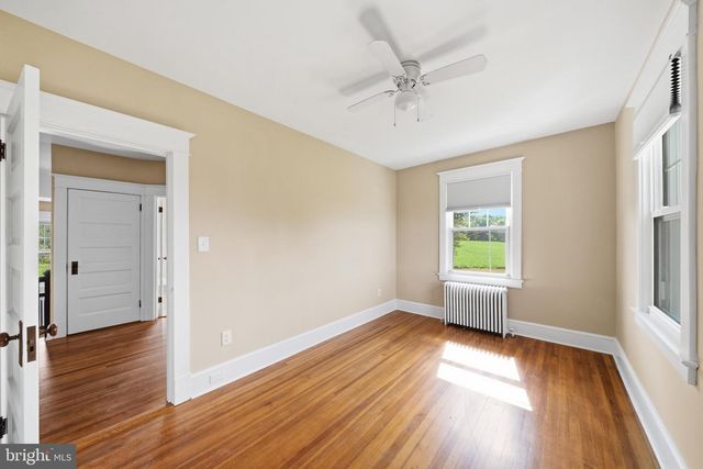 22422 WHITES FERRY RD, Dickerson, MD 20842