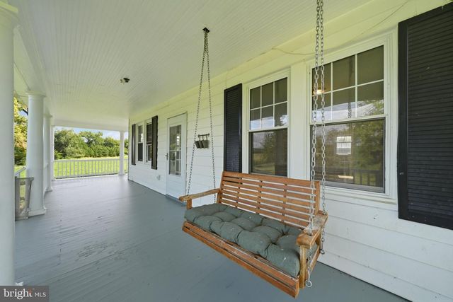 22422 WHITES FERRY RD, Dickerson, MD 20842