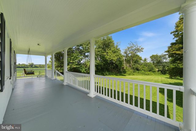 22422 WHITES FERRY RD, Dickerson, MD 20842