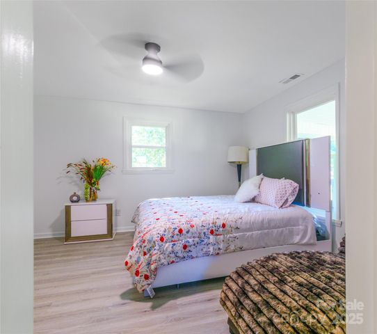 1919 Gay Street, Statesville, NC 28625