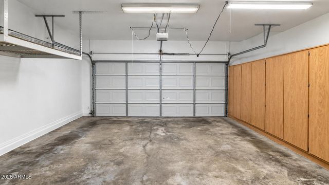 1935 W BUSONI Place, Phoenix, AZ 85023