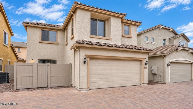 1935 W BUSONI Place, Phoenix, AZ 85023