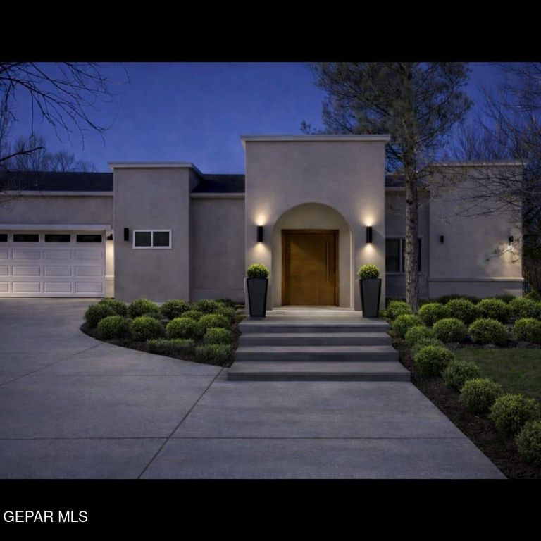 115 BIRD Avenue, El Paso, TX 79922