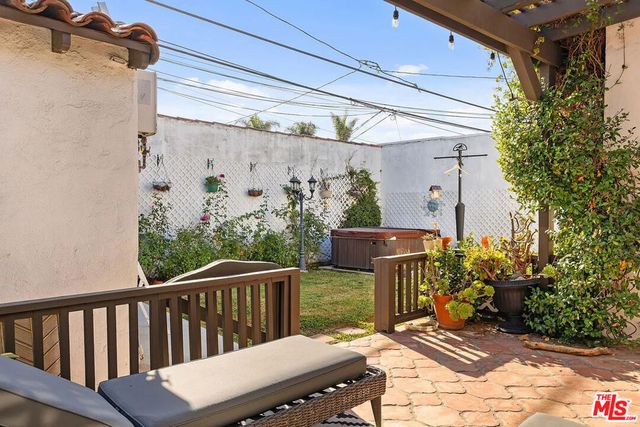 6630 Colgate Avenue, Los Angeles, CA 90048