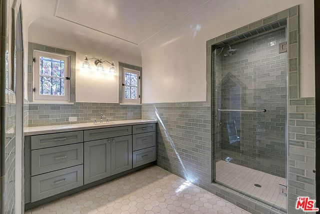 6630 Colgate Avenue, Los Angeles, CA 90048