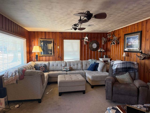 512 West Street, White Hall, AR 71602