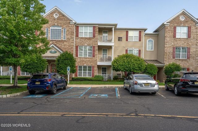 319 Sophee Lane, Lakewood, NJ 08701