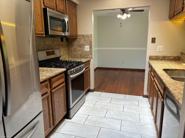49850 Potomac Court, Shelby Twp, MI 48315